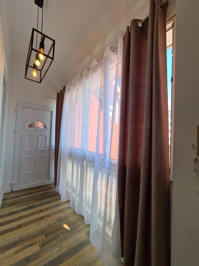 Le Raffine-Parking Prive-Proche Frontiere Bale Apartment Сен-Луи Екстериор снимка