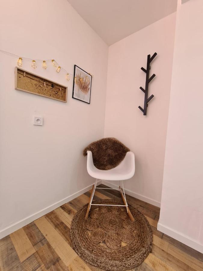Le Raffine-Parking Prive-Proche Frontiere Bale Apartment Сен-Луи Екстериор снимка